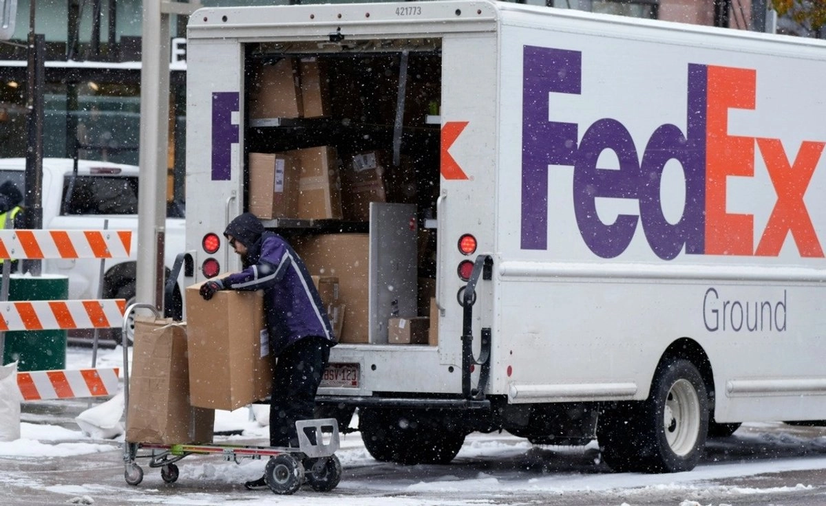 FedEx demanda a Trump reembolso total de aranceles impuestos previo al fallo de la Corte