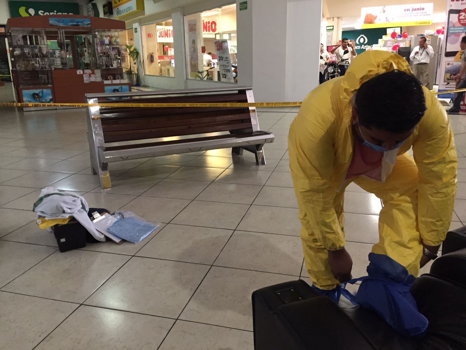 Asesinan a mujer en Plaza Fiesta