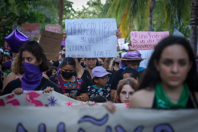 Yucatán endurece condenas por feminicidio: hasta 70 años de prisión y castigo a funcionarios