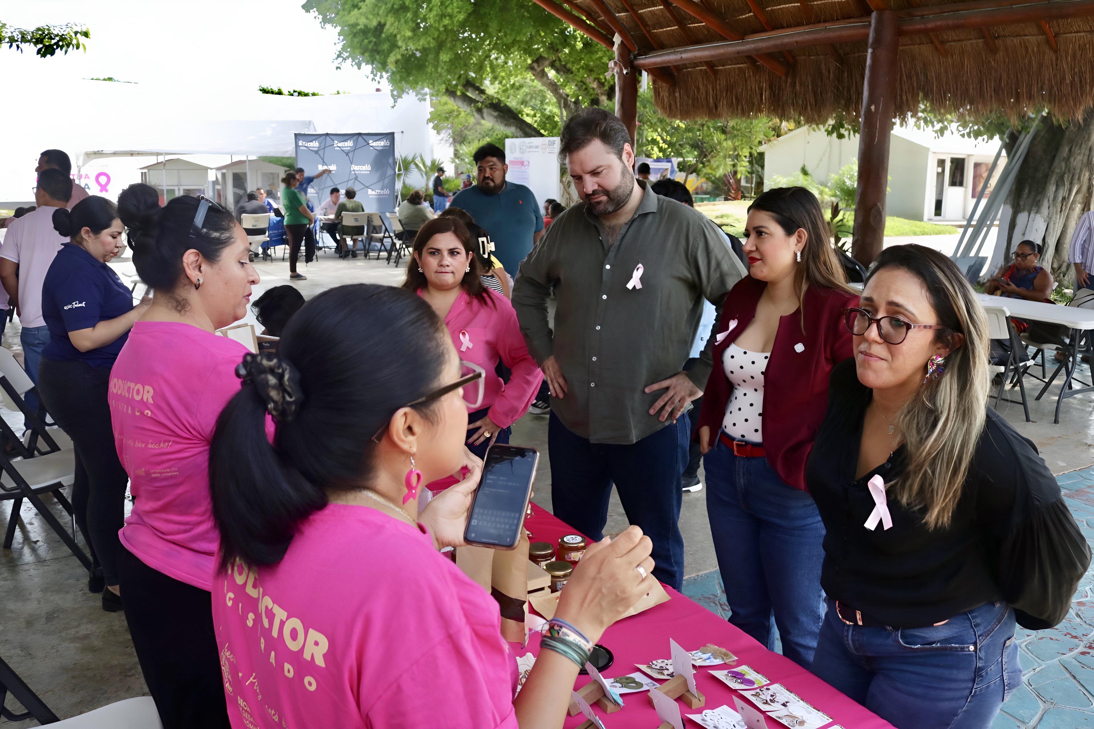 Ofertan más de 700 oportunidades laborales en feria del empleo para migrantes en Playa