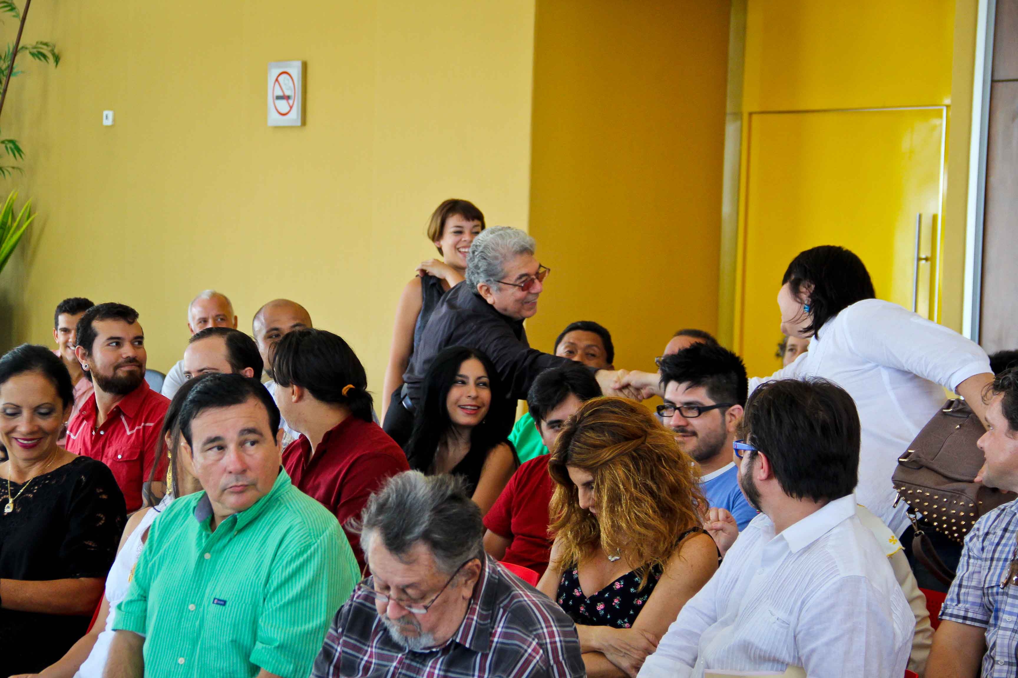 El FICMAYA se reúne con artistas