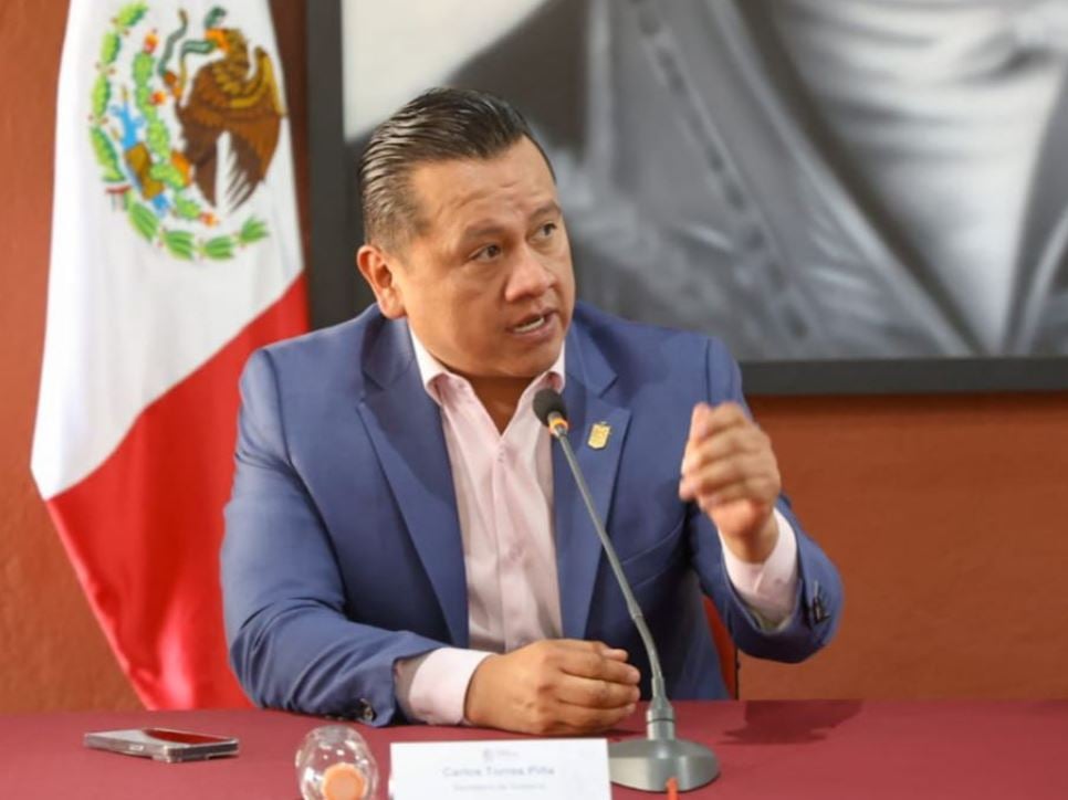 Identifican al joven de 17 años que asesinó a Carlos Manzo, alcalde de Uruapan