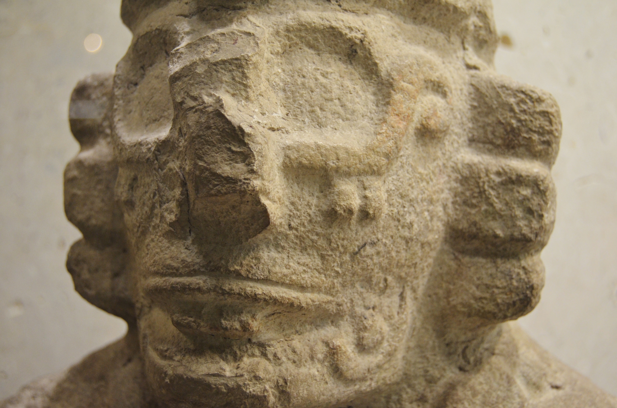 Exhibición de 77 piezas de la zona maya