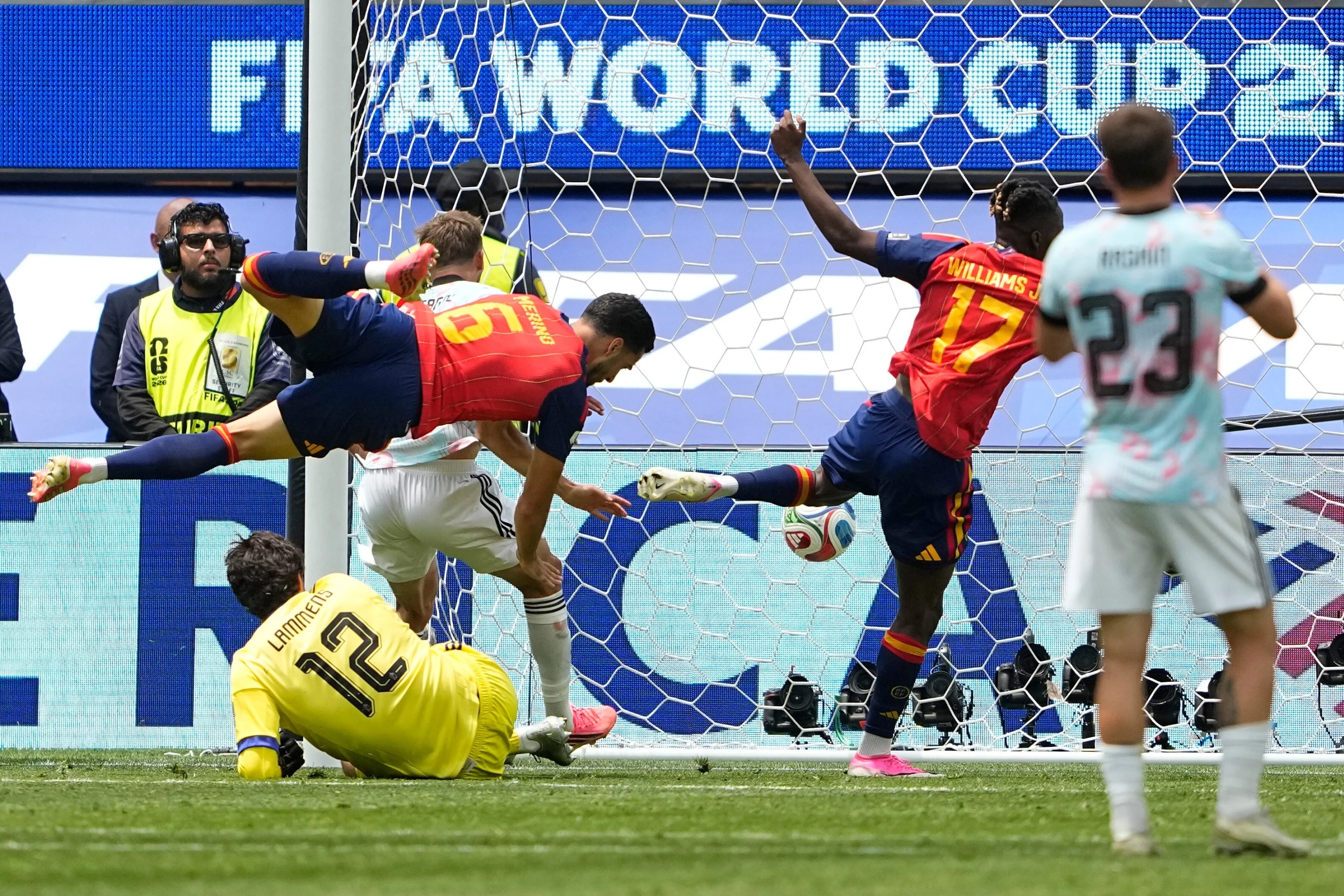 La selección de España entrena en Dallas con todos los jugadores disponibles