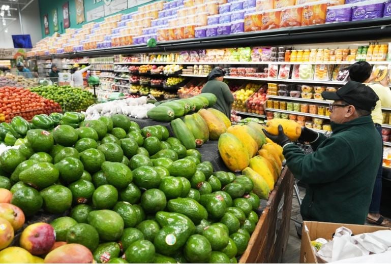 Inflación en México alcanza el 3.79 por ciento anual en enero, por debajo de lo estimado