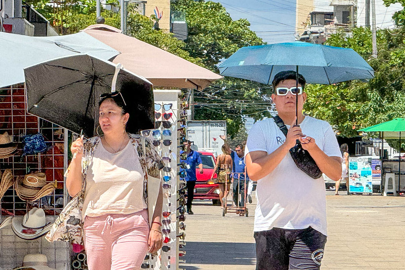 La Jornada Maya | Nacional | Efe | Gobierno de México reporta primeras  cuatro muertes por altas temperaturas