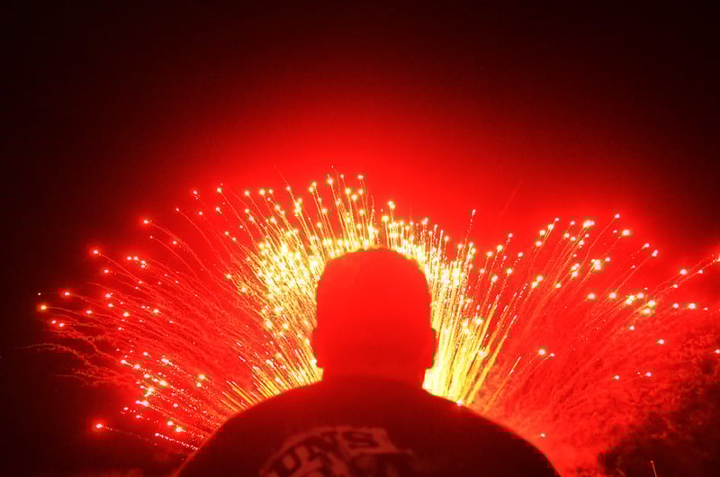 Esa fijación con los fuegos ¿artificiales?