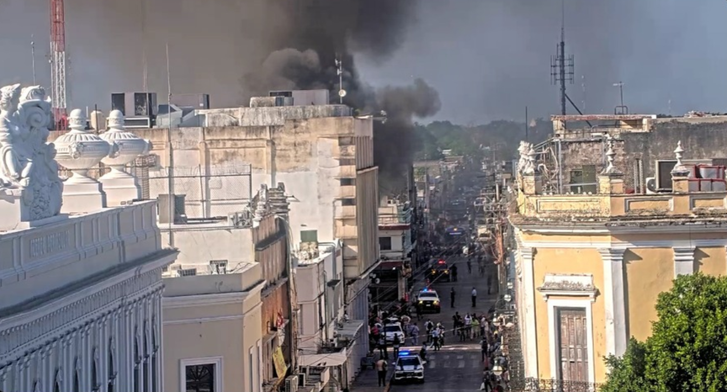 Atiende SSP incendio en el Bazar García Rejón, en Mérida 