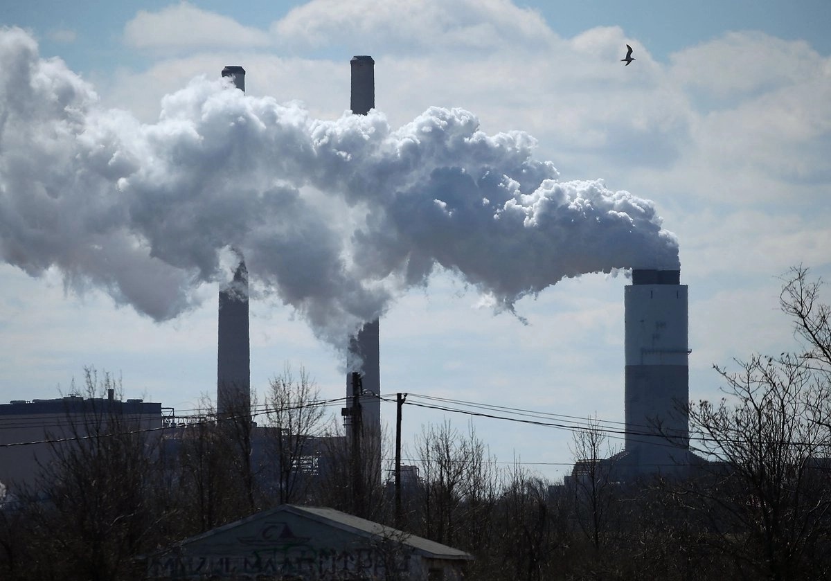 Gases de efecto invernadero alcanzan récord histórico; olas de calor y ciclones romperán referencias de medición: OMM