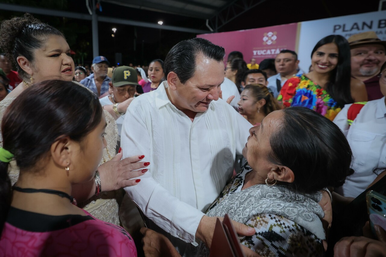 Entregan baños con biodigestores para transformar la vida de familias en Halachó