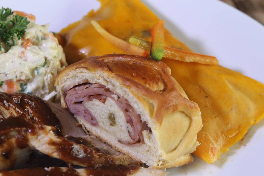 Hallacas, platillo venezolano que fortalece lazos familiares