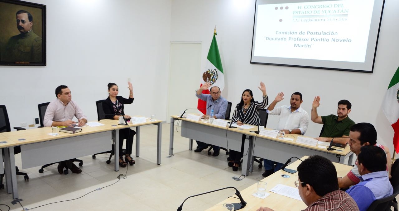 Aprueban convocatorias para Medalla de Honor y Reconocimiento