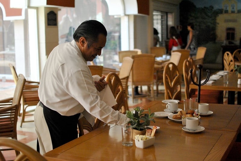 Trabajadores del sector turismo de Mérida reciben apoyos por parte del Ayuntamiento