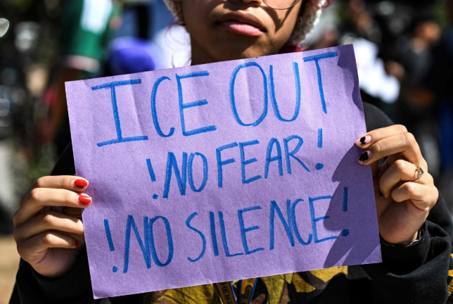 Amnistía Internacional pide disolución de ICE por violar derechos humanos de migrantes