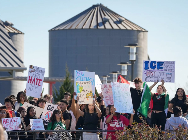 Corte de apelaciones de EU autoriza a Trump seguir eliminando protección contra deportaciones