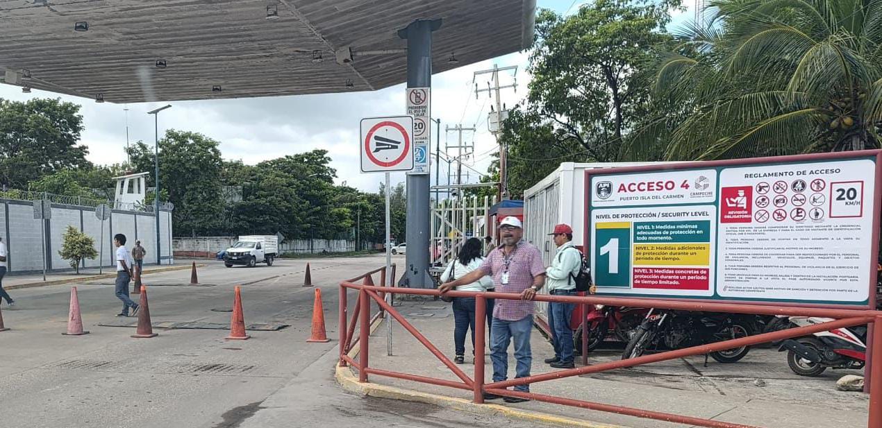 Realizan simulacro de bomba en el Puerto Isla del Carmen