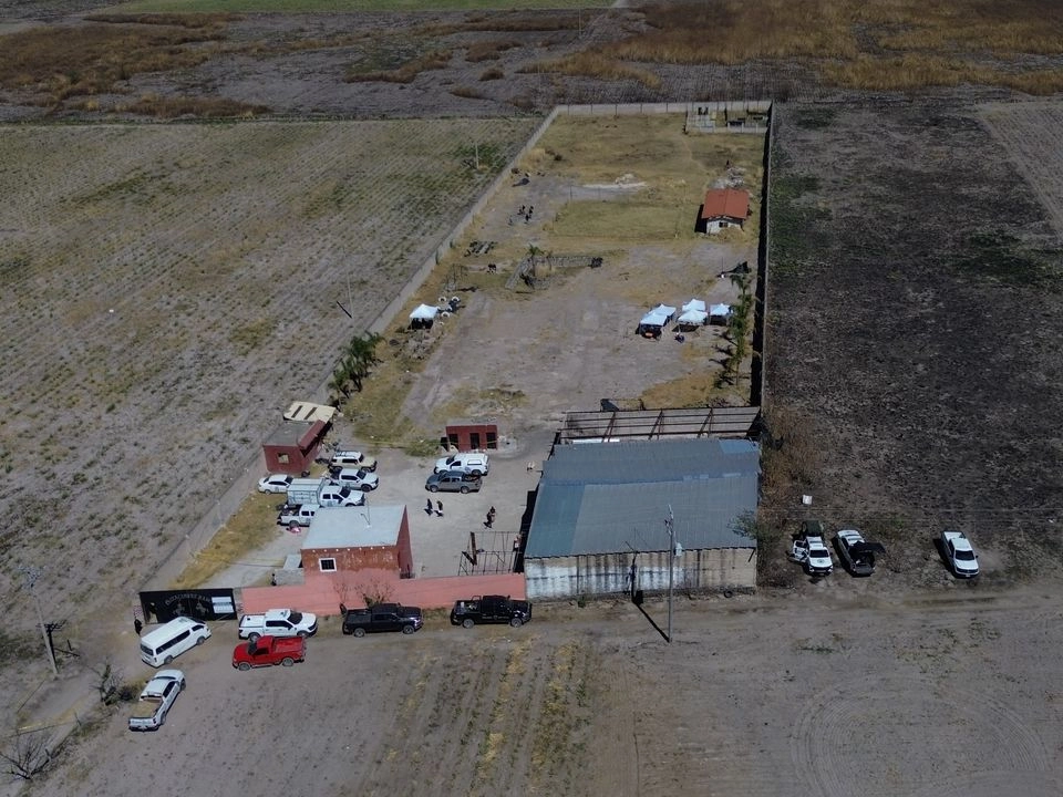 Ingreso de colectivos al Rancho Izaguirre, con fines informativos, no de búsqueda: FGR