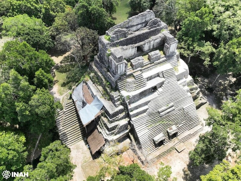 Xaak’alo’ob beeta’abe’ ku chíikbesik u muuk’ AjKanulo’ob jéets’ tu yúuchben kaajil Dzibanché