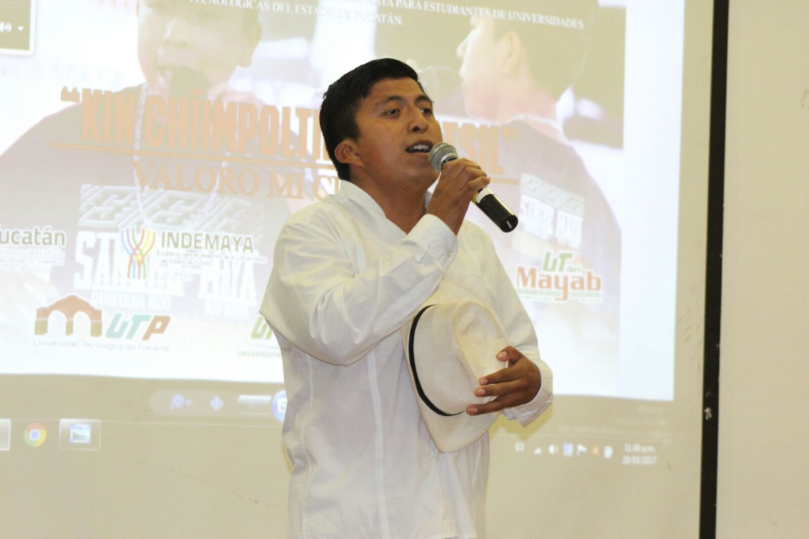 Celebran concurso de canto en maya en la UTM