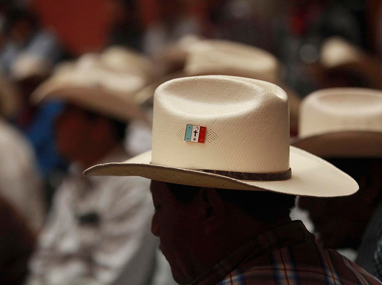Obligatorio que indígenas tengan intérpretes desde el primer contacto con la autoridad: SCJN