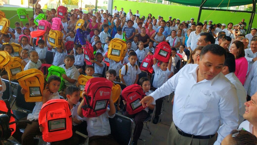 Inauguró el año lectivo