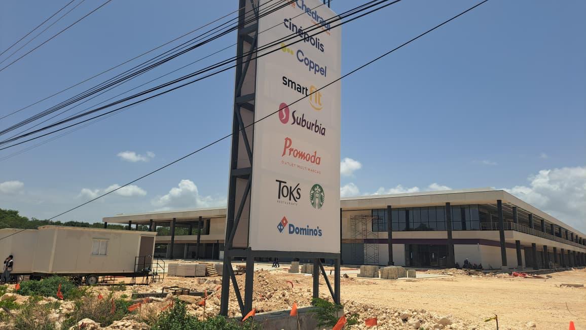 Planean abrir entre septiembre y octubre de este año nuevo centro comercial en Tulum