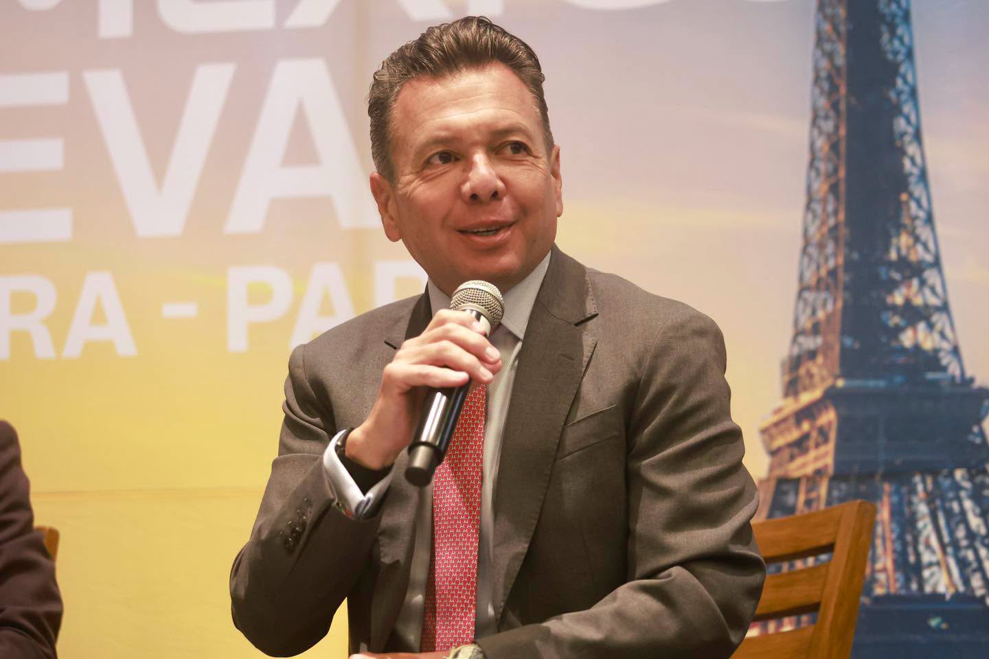 Investigan a Lemus; no basta una disculpa