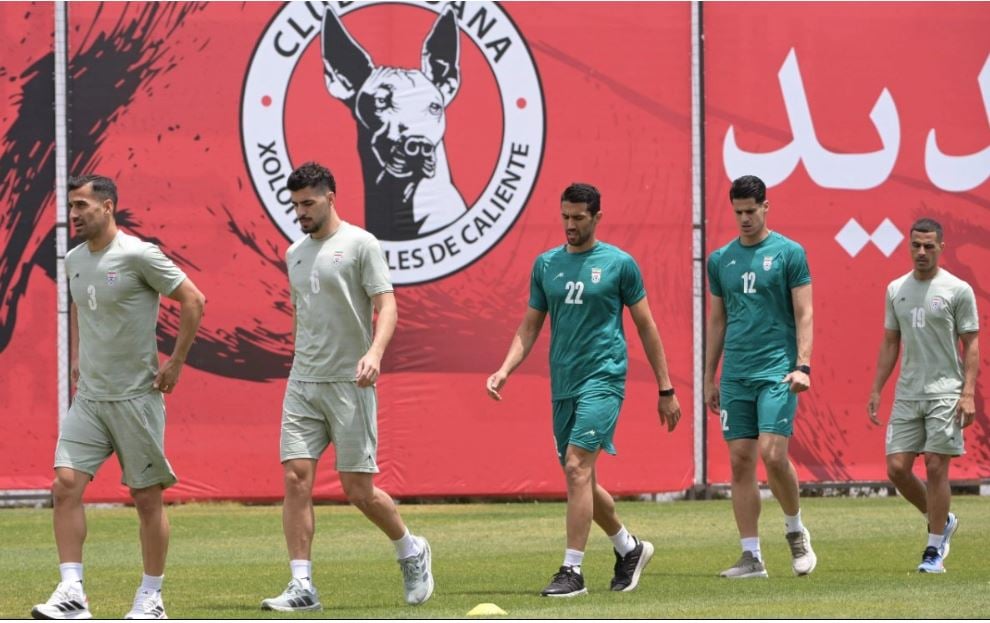 Directivo de la selección de Irán acusa a Infantino de no cumplir sus promesas