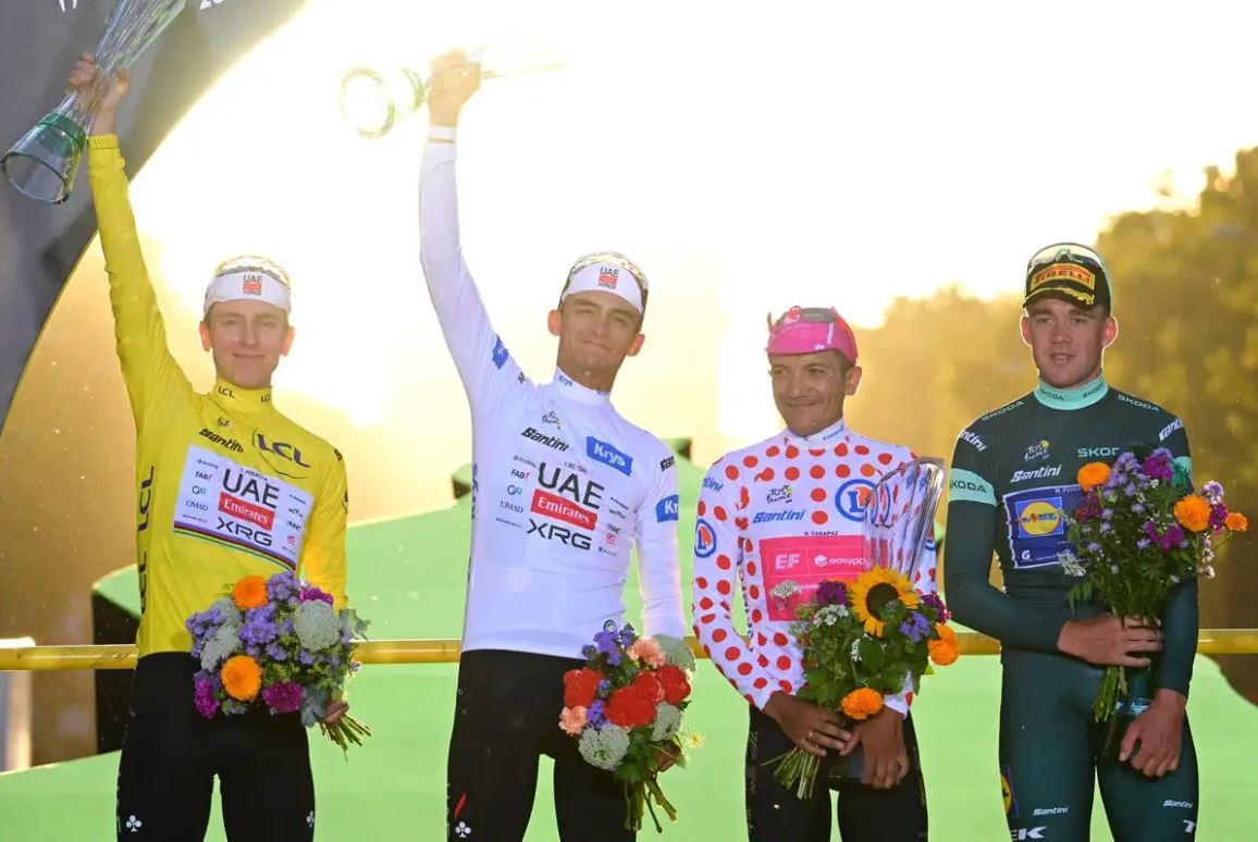Histórico: Isaac del Toro sube al podio del Tour de Francia en el tercer lugar