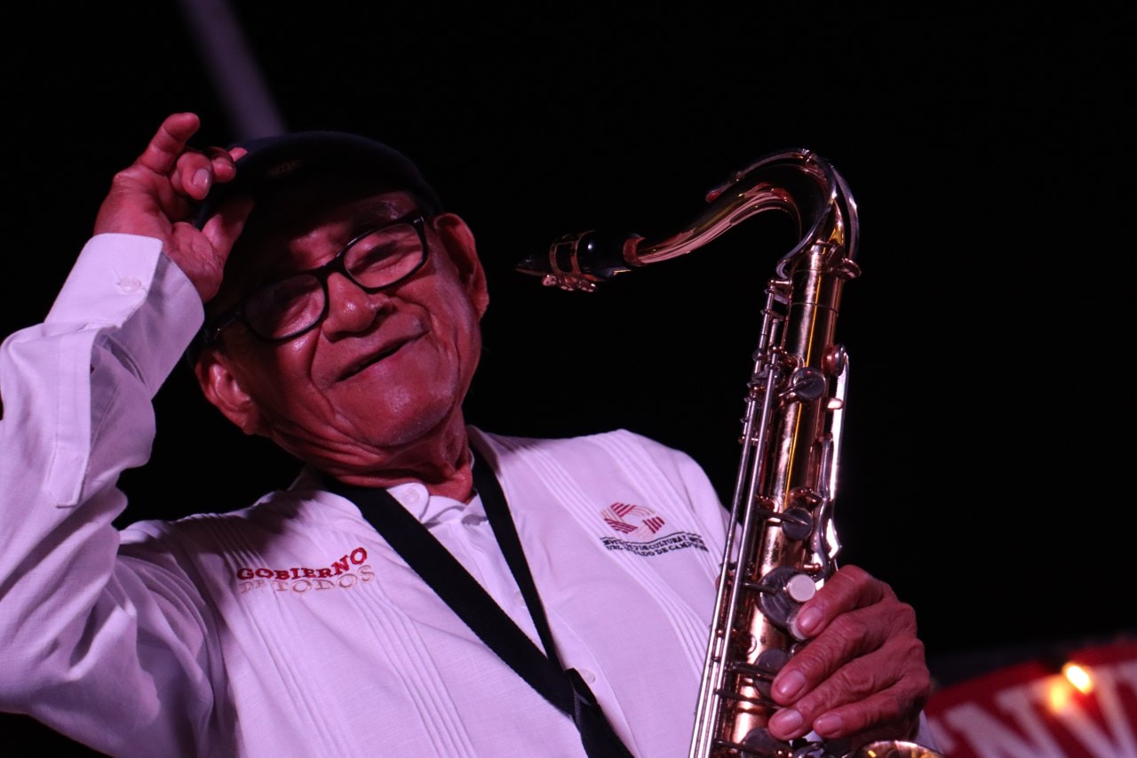 Piano y marimba en la terraza de la Cúpula