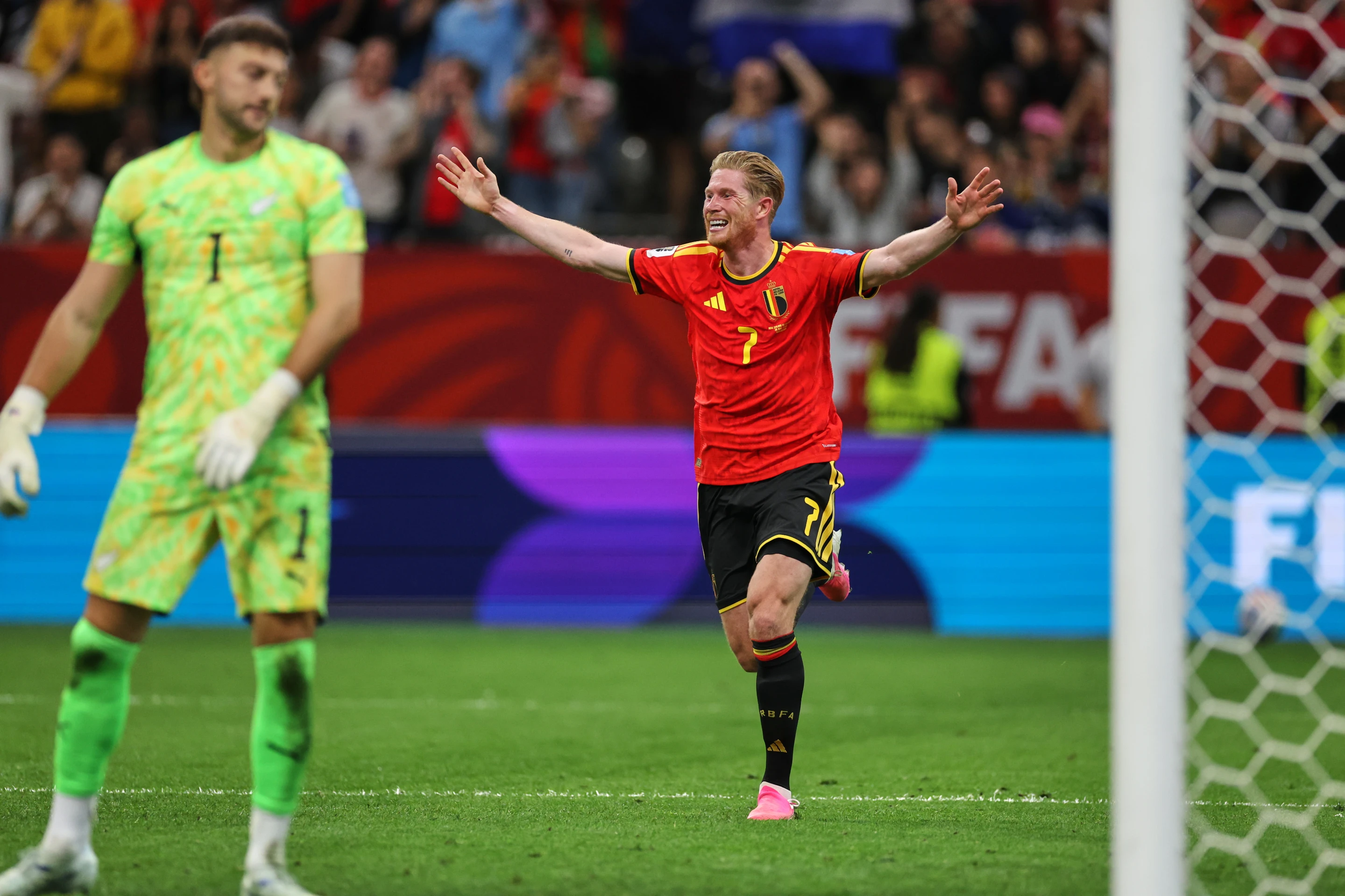 La fe ciega de EU, el enigma Inglaterra y otro baile para los veteranos de Bélgica en la Copa del Mundo
