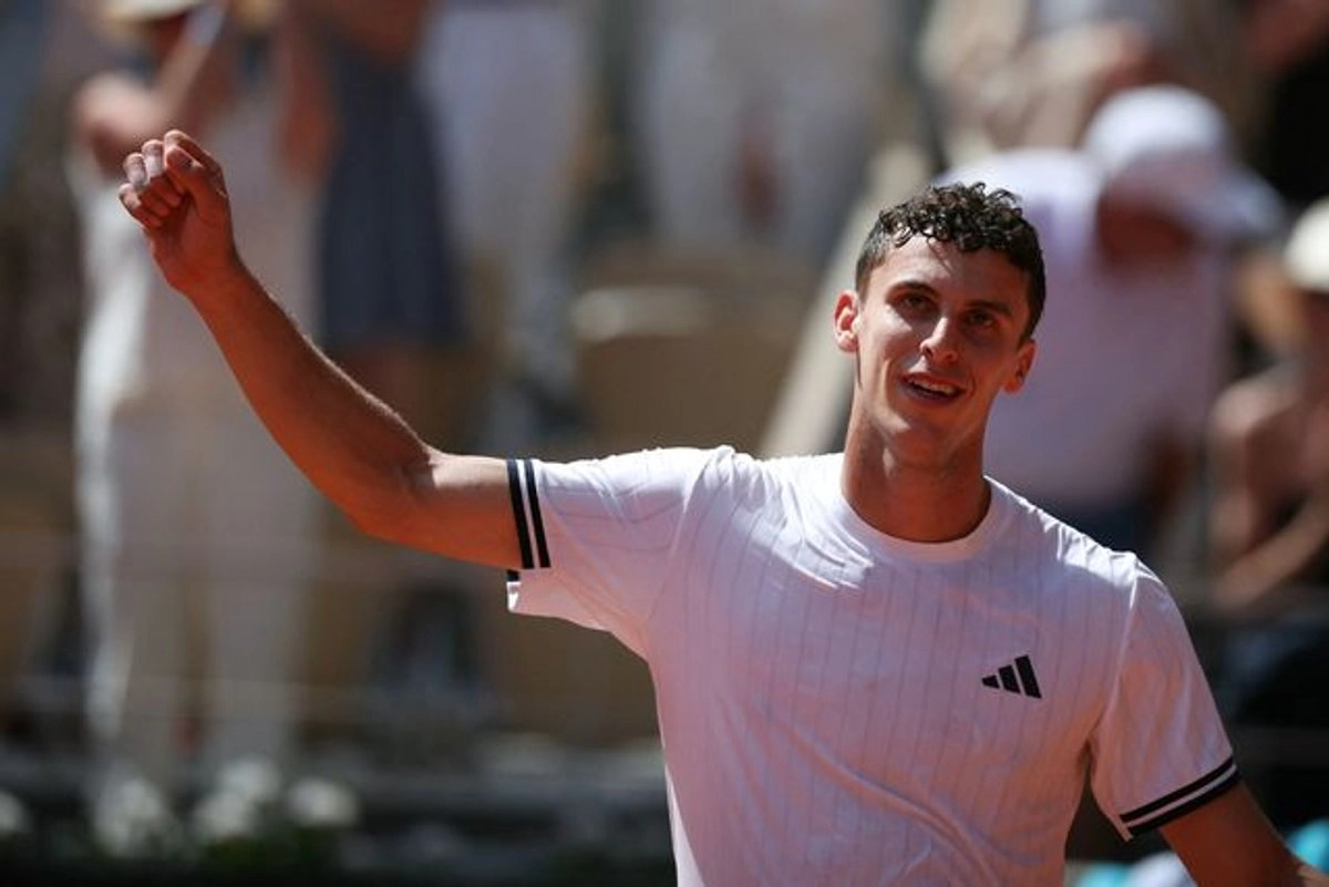 Juan Manuel Cerúndolo, campeón de la Copa Yucatán de 2017, y el calor fulminan a Jannik Sinner en Roland Garros