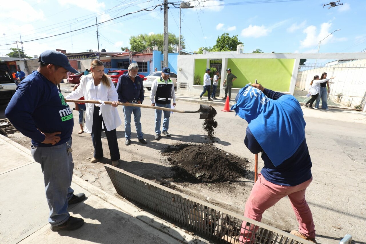 Cecilia Patrón supervisa Mega Operativos en 77 manzanas en de la colonia Juan Pablo II, Mérida