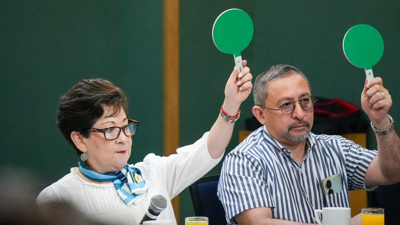 Empresarios de Cancún piden preservar juicio de amparo