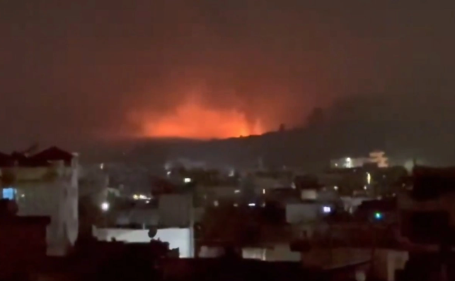 Pakistán bombardea Kabul, la capital afgana, tras combates en la frontera