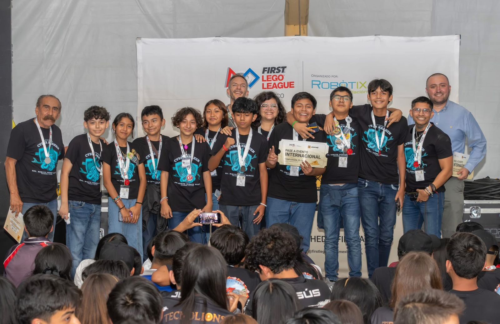 Estudiantes de Progreso participarán en competencia internacional de robótica