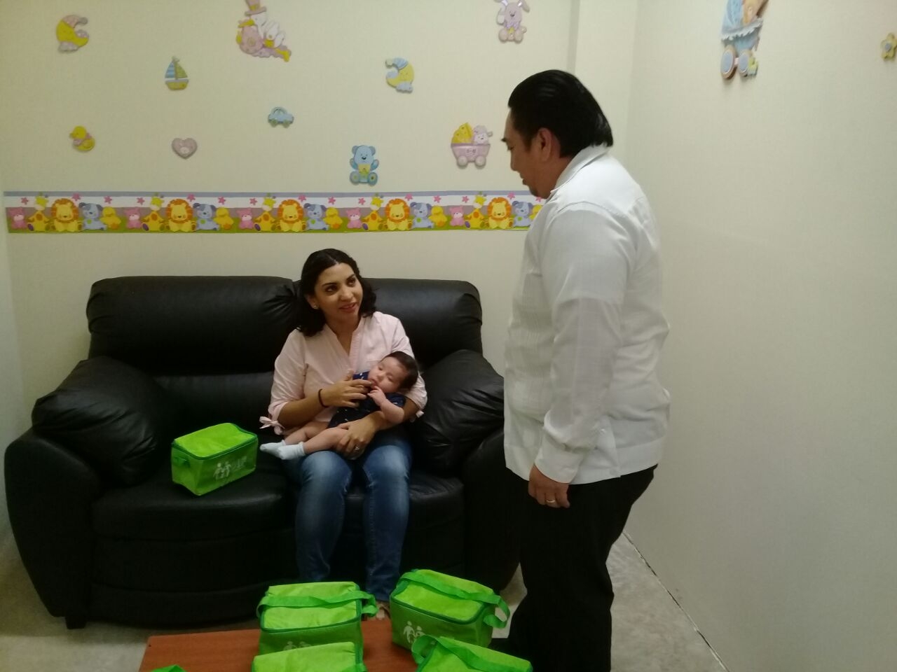 Lactarios refuerzan vínculo entre madre e hijo