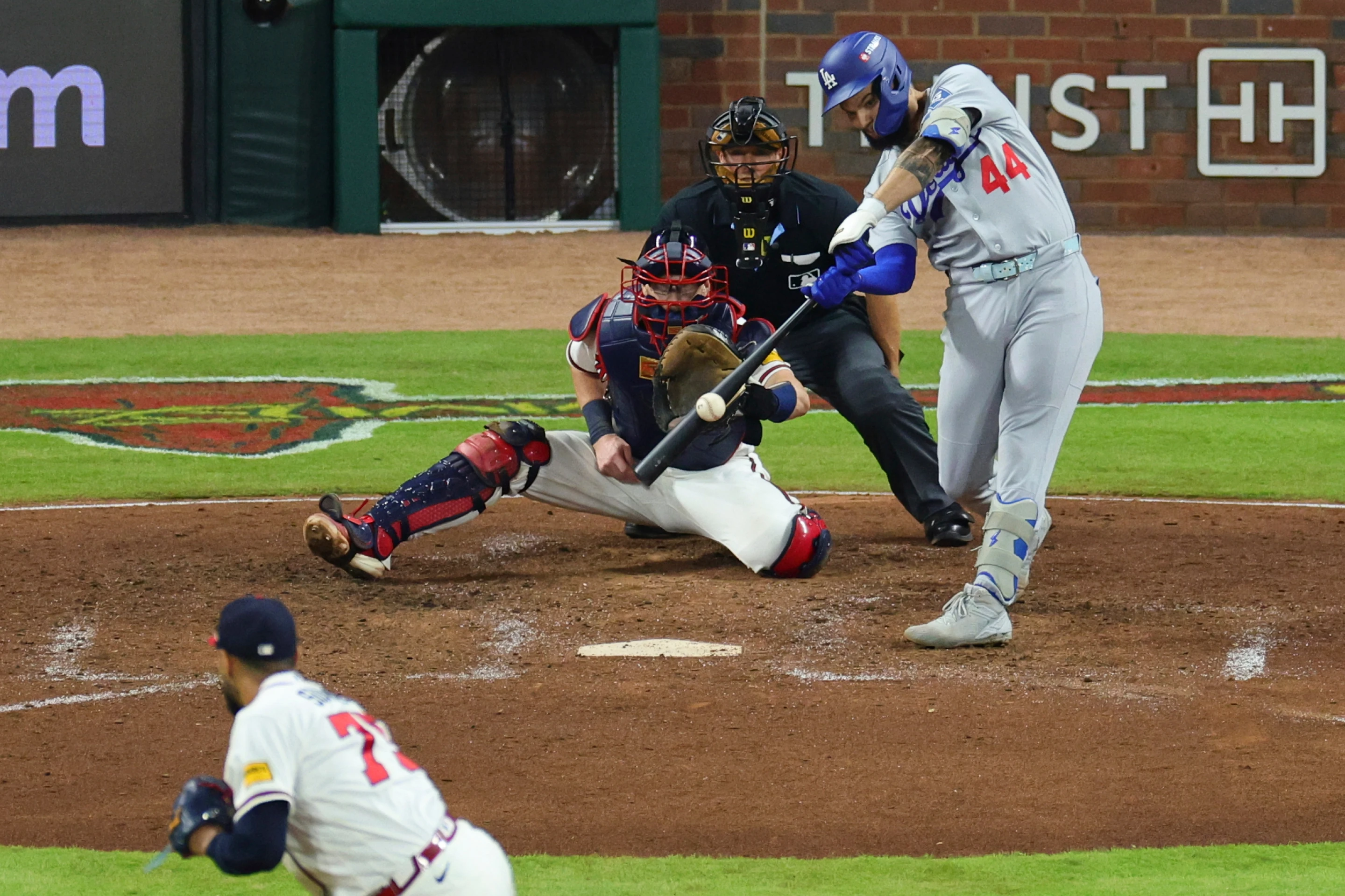 Pagés acaba con los Bravos y los Dodgers van por otro banderín de liga