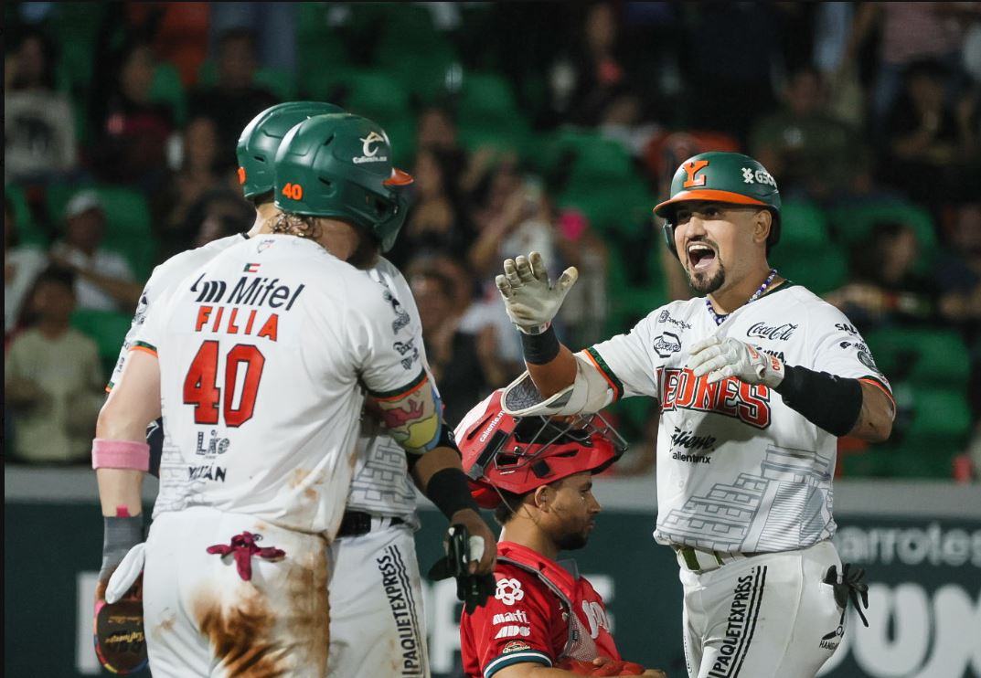 Leones y Diablos dividen honores, y el México se queda con la serie
