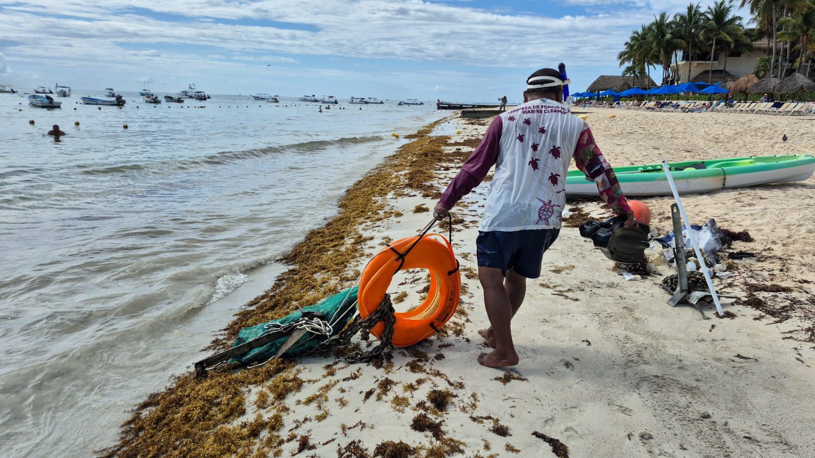 Refuerzan acciones de limpieza submarina en Playa del Carmen