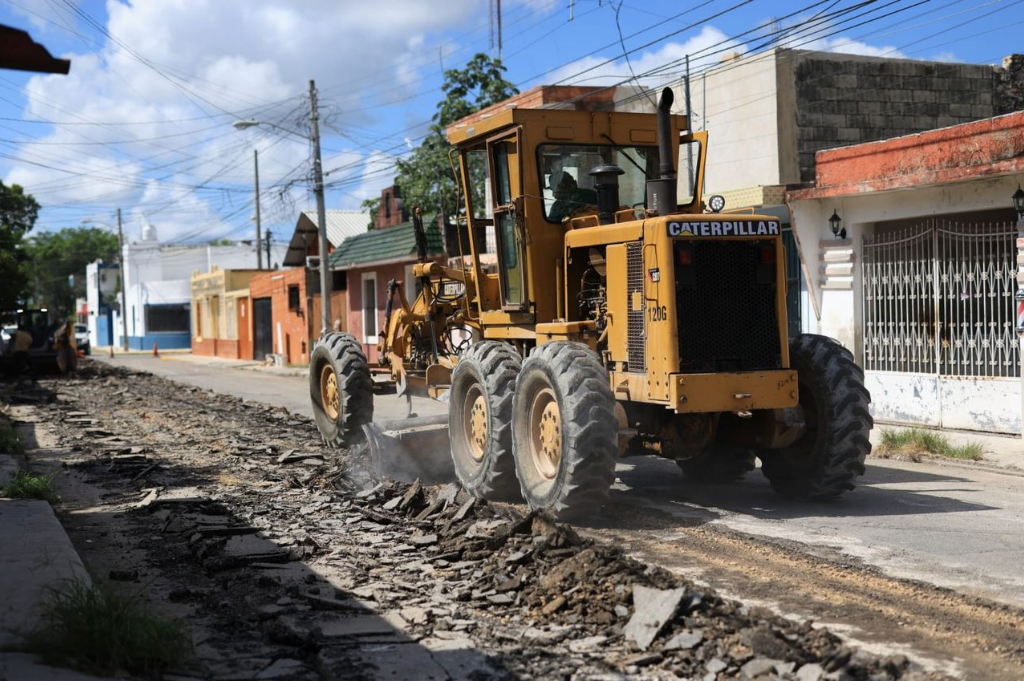 Avanza en Mérida la rehabilitación integral de calles para evitar inundaciones