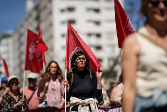Portugal: Miles de personas se manifiestan en Lisboa contra proyecto de reforma laboral