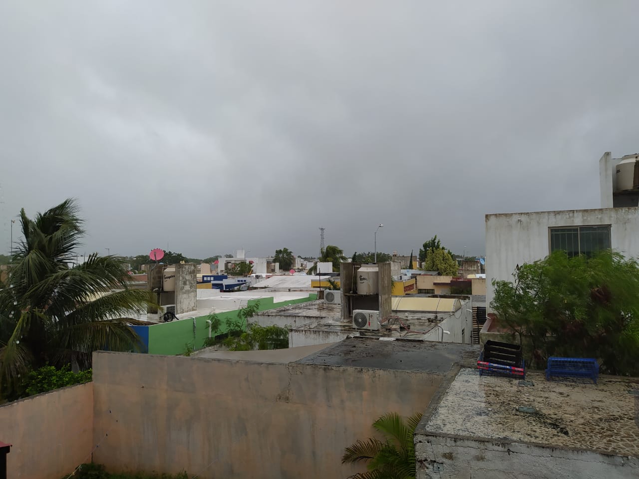 Lluvias de moderadas a fuertes para Mérida por paso de 'Delta'