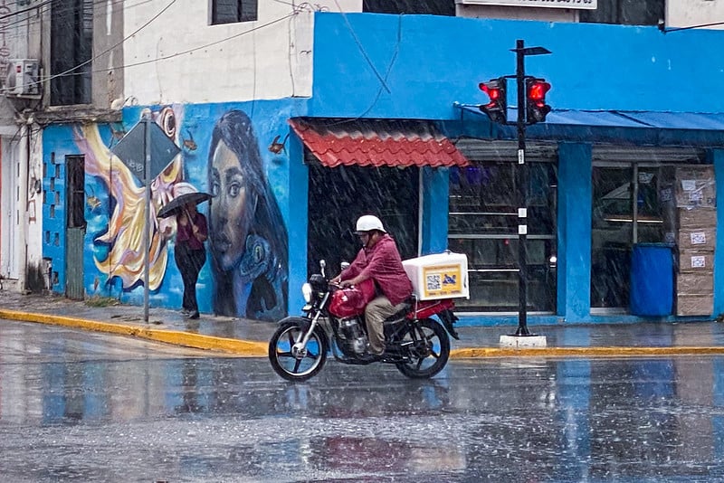 Temporada de lluvias 2026: Conagua exhorta a evitar basura en drenajes y calles