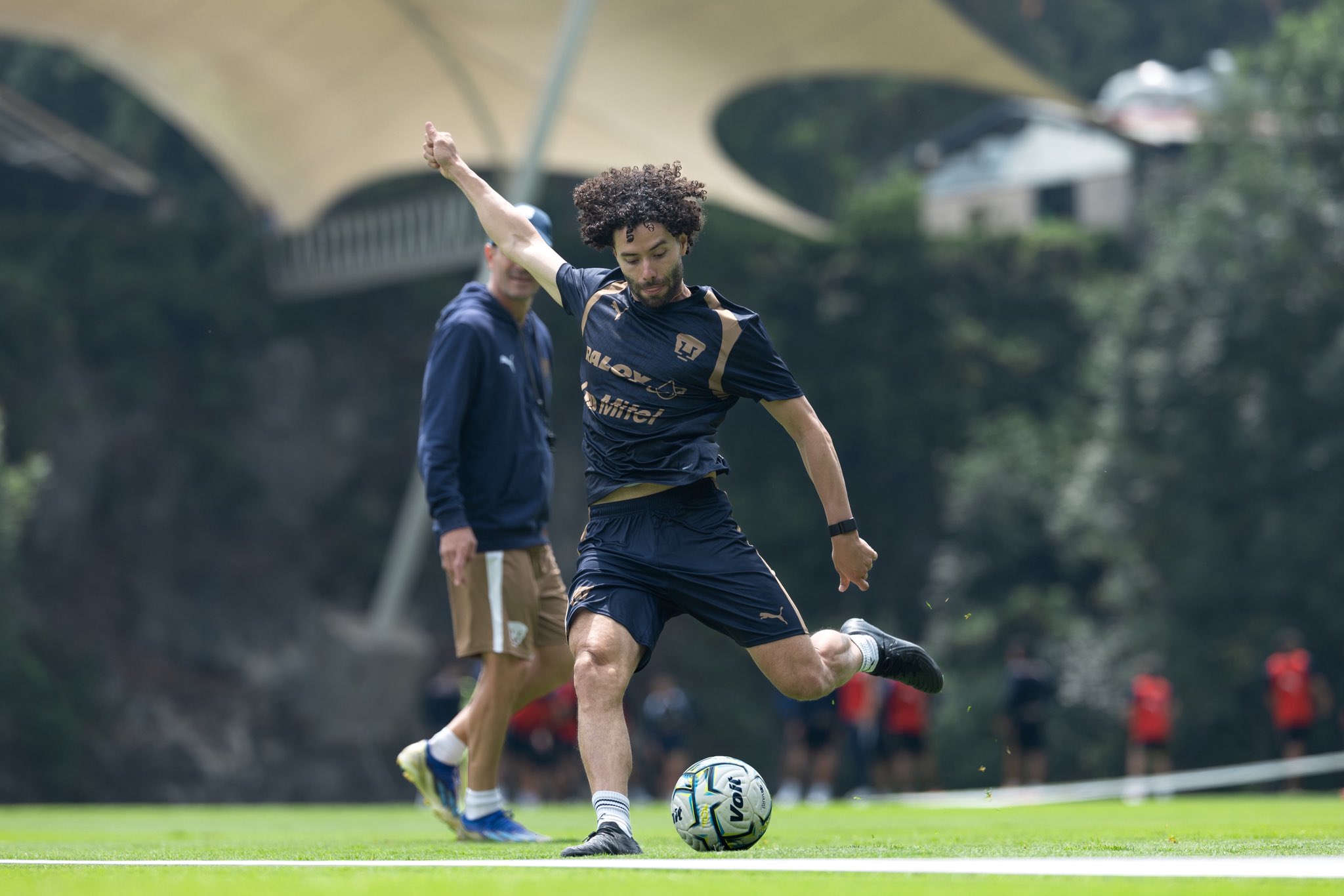 El líder América recibe el sábado al sorpresivo Puebla, en busca de seguir invicto en el Apertura