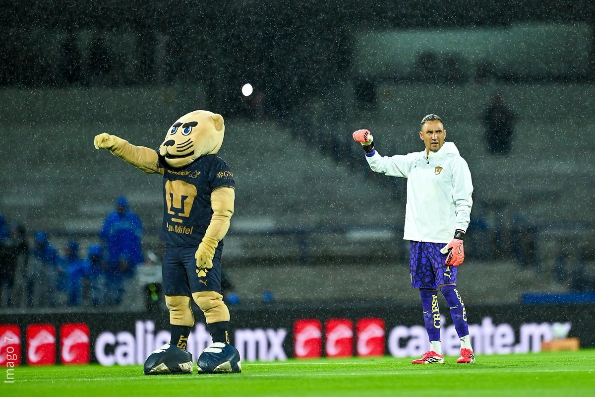 Pumas rescata el empate 1-1 ante Necaxa en partido bajo la lluvia