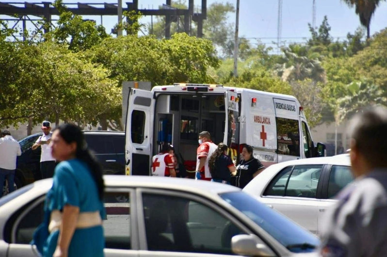 Sube a seis el número de personas fallecidas por incendio en plaza de Los Mochis de Sinaloa