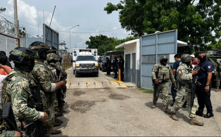 Autoridades confirman 10 muertos y 16 heridos por ataque a penal en Mazatlán