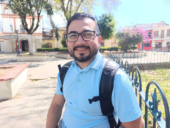 Docente de Chiapas desarrolla plataforma con IA para comunicación inclusiva en lenguas mayas