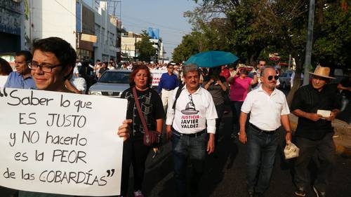 Profesores y ejidatarios se manifiestan en la capital yucateca